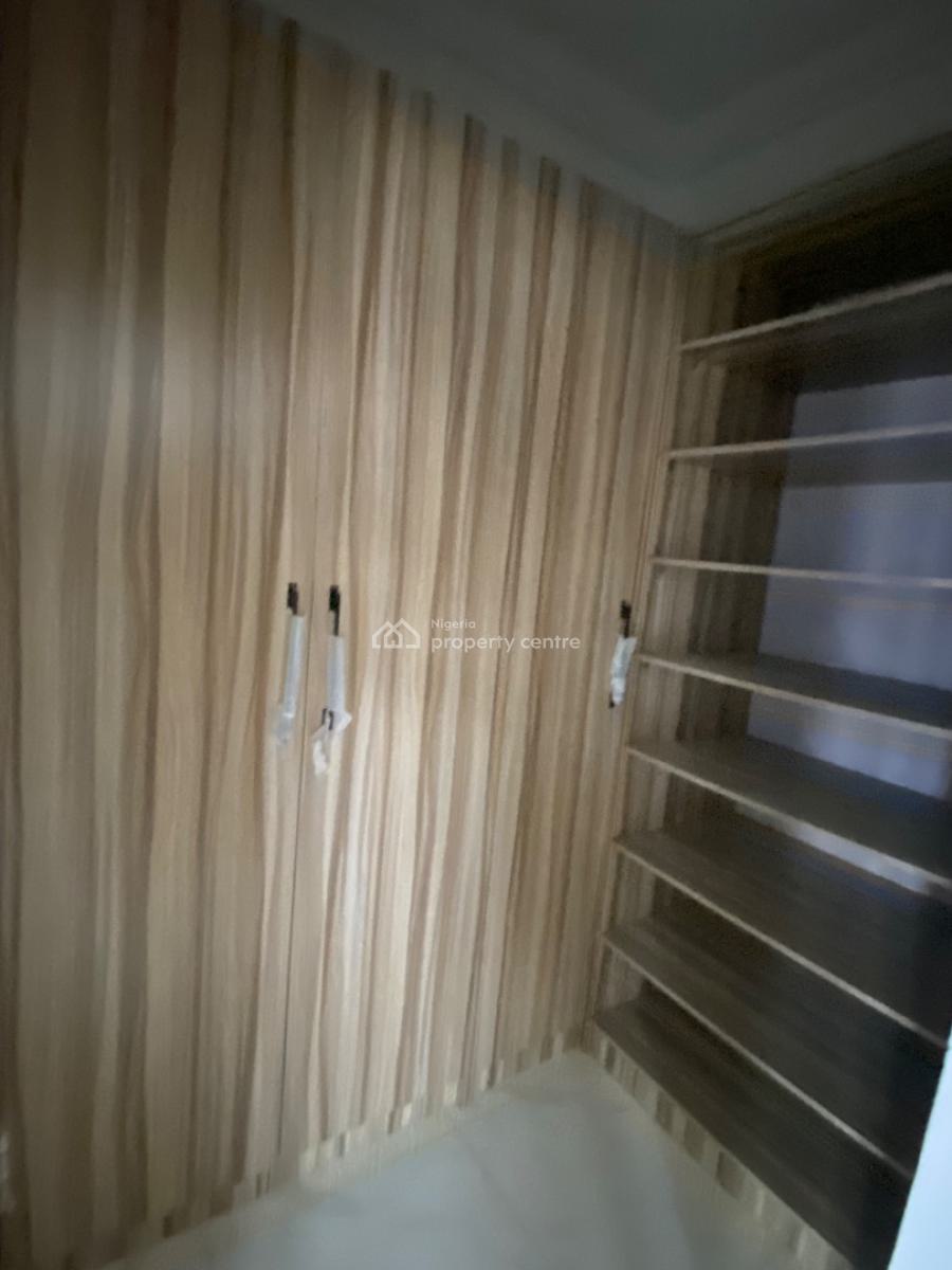 Now Letting , Luxury 3 Bedroom Flat, Ilasan  You Can Take Through Salem Bus Stp, Lekki, Lagos, Flat / Apartment for Rent