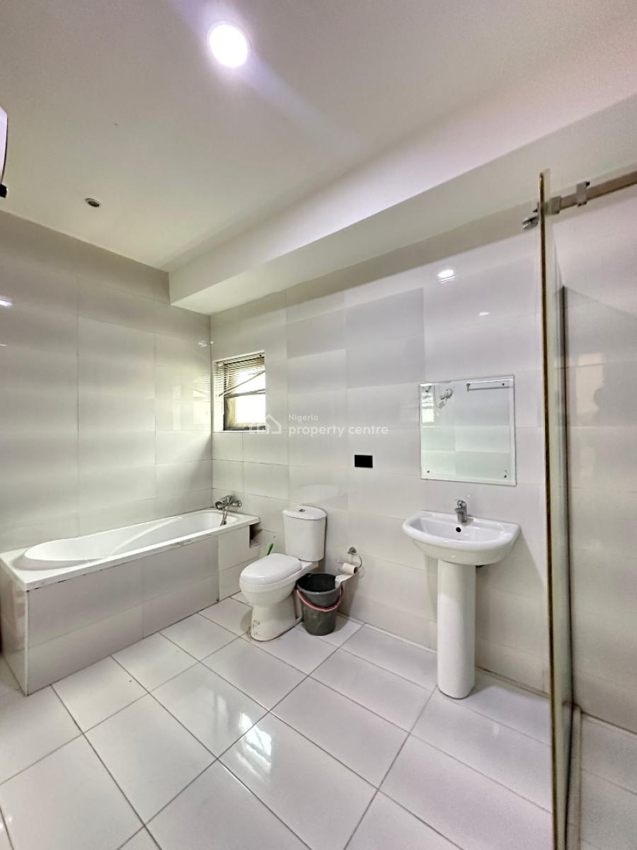 4 Bedroom Terrace, Lekki Phase 1, Lekki, Lagos, Terraced Duplex for Sale