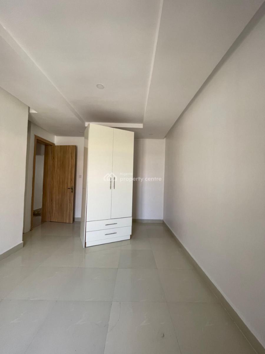 Exquisitely Built 4 Bedroom Terraced  with 2bq and Self Gated Compound, Lekki Phase 1, Lekki, Lagos, Terraced Duplex for Sale