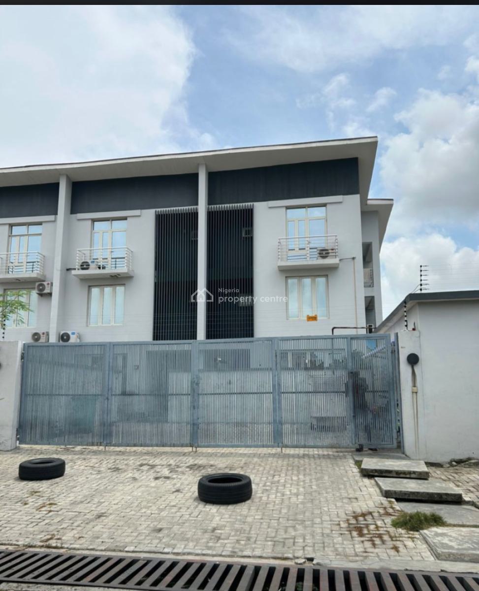 5 Bedrooms Fully Detached Duplex, Lekki Phase 1, Lekki, Lagos, Commercial Property for Rent