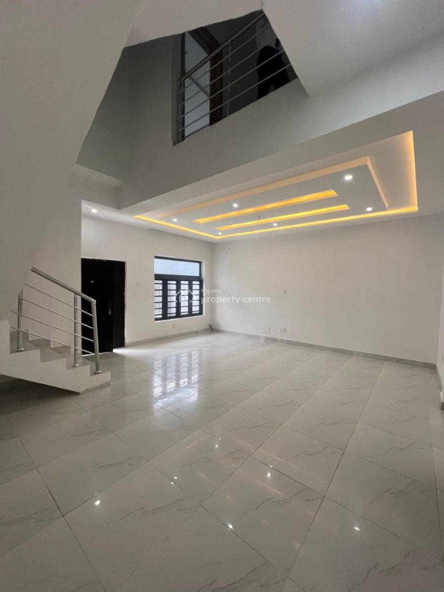 Brand New Service 4 Bedrooms Terrace, Lekki Phase 1, Lekki, Lagos, Terraced Duplex for Rent