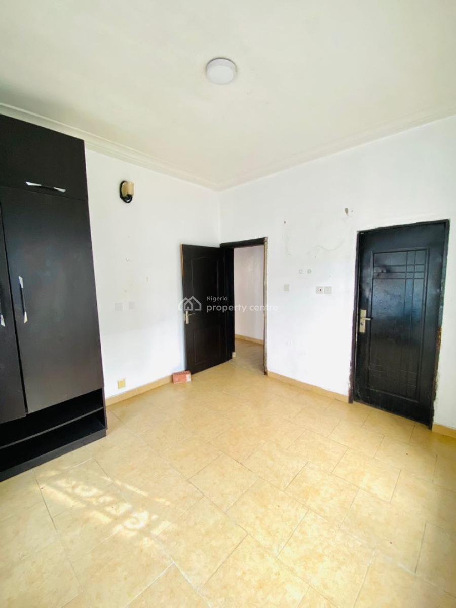 2 Bedroom Apartment in a Serene and Secured Environment, Ikate, Lekki, Lagos, Flat / Apartment for Rent