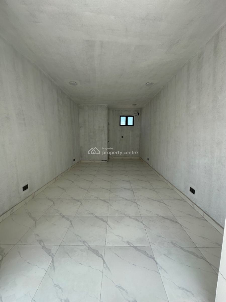 Governors Consent, Ilaje, Ajah, Lagos, Shop for Rent