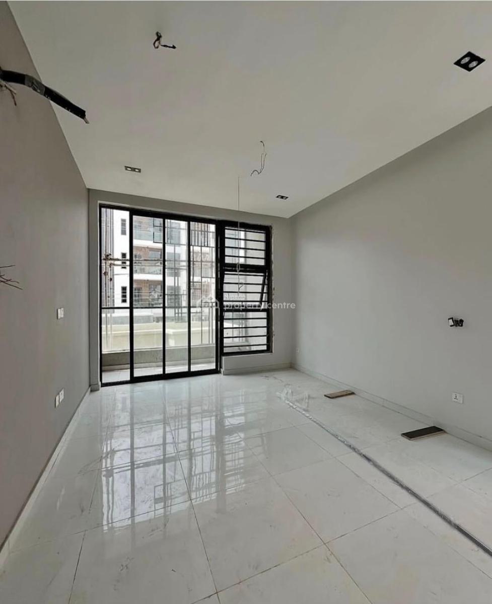 Stunning 2bedroom Apartment, Ologolo, Lekki, Lagos, Flat / Apartment for Rent