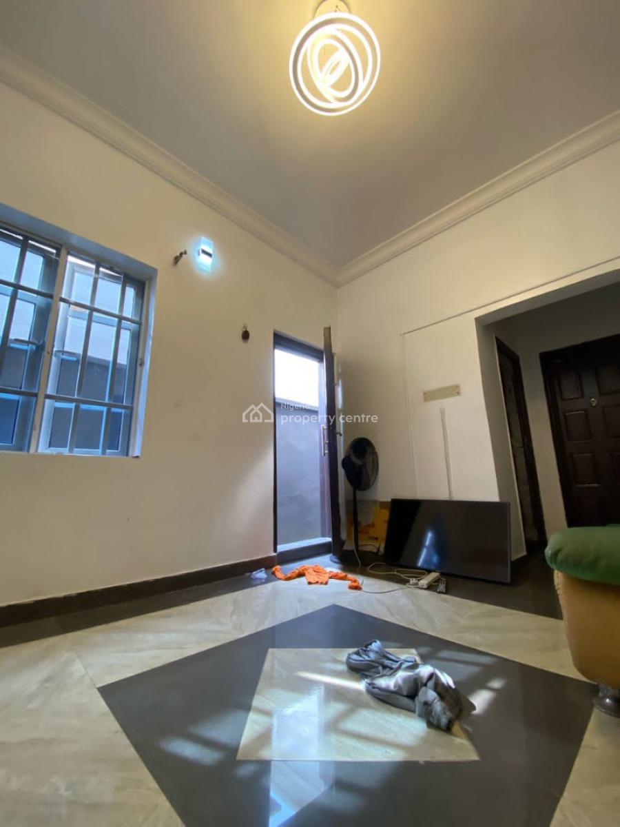 a Luxurious Standard Mini Flat / Apartment, Paradise 3 Estate, Chevron Drive, Lekki, Lagos, Mini Flat (room and Parlour) for Rent