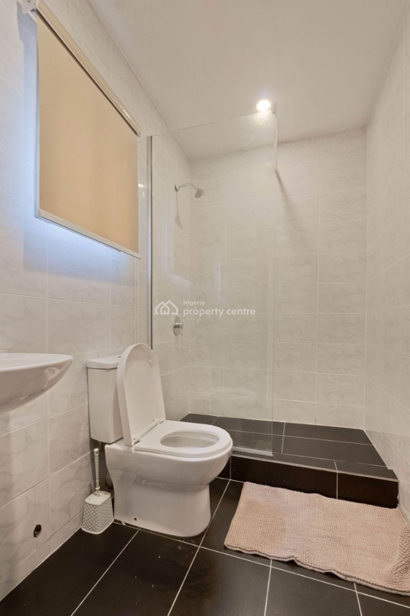 3 Bedroom  Comes  with Jacuzzi and Air Hockey Table with Pool, Victoria Island (vi), Lagos, Flat / Apartment Short Let