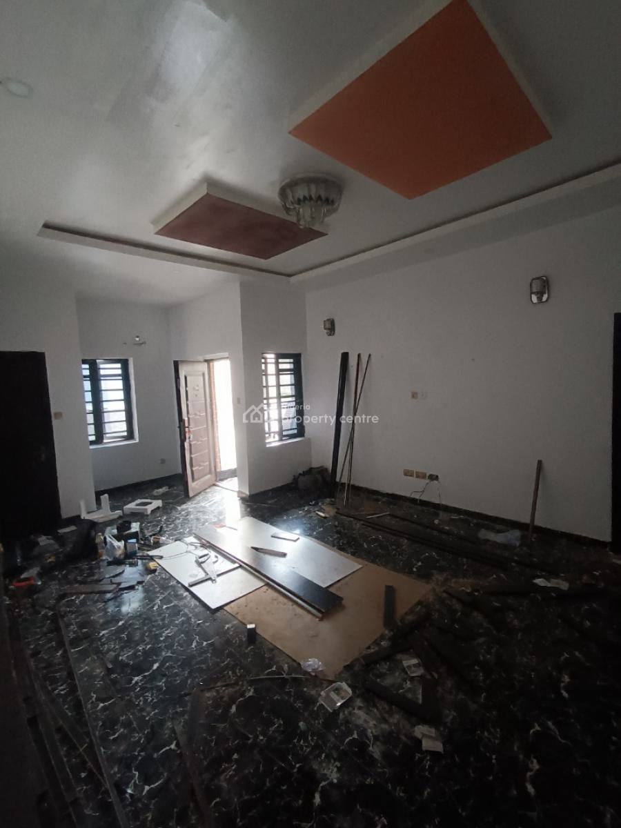 a Well Built Room and Parlor, Opposite Treasure Estate Before Shoprite, Lekki Phase 2, Lekki, Lagos, Mini Flat (room and Parlour) for Rent