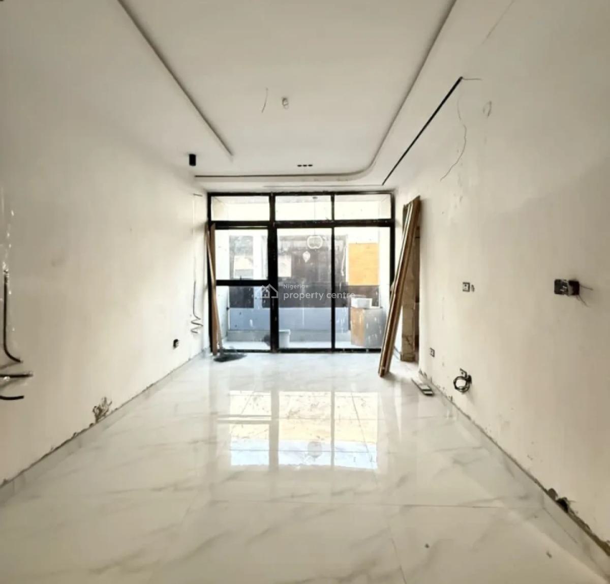 Luxury 4 Bedroom Apartment, Lekki Phase 1, Lekki, Lagos, Flat / Apartment for Sale