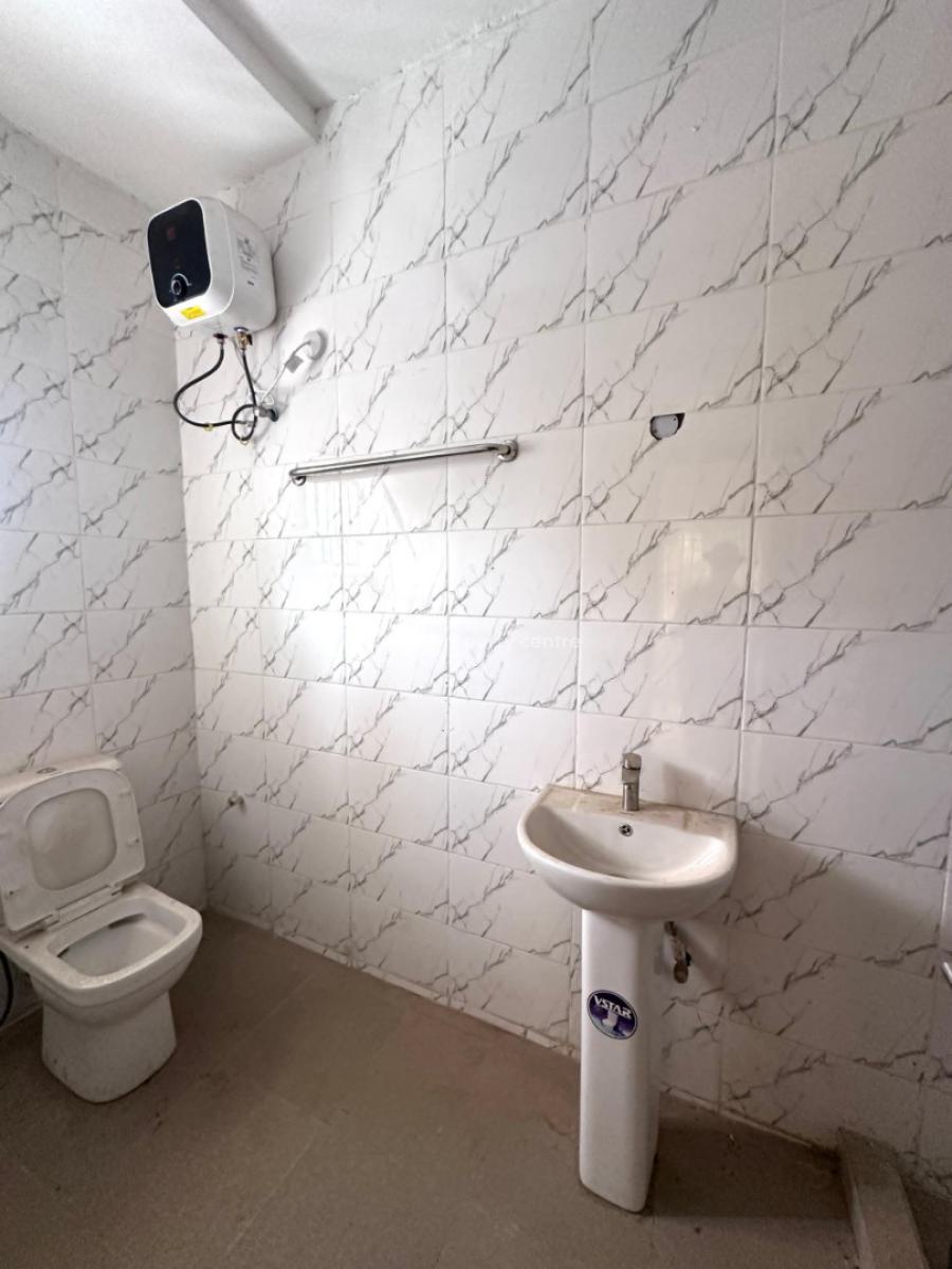 Luxuriously Finished 3 Bedroom Terrace Guzape, Abuja, Guzape Diplomatic Zone, Guzape District, Abuja, Terraced Duplex for Rent