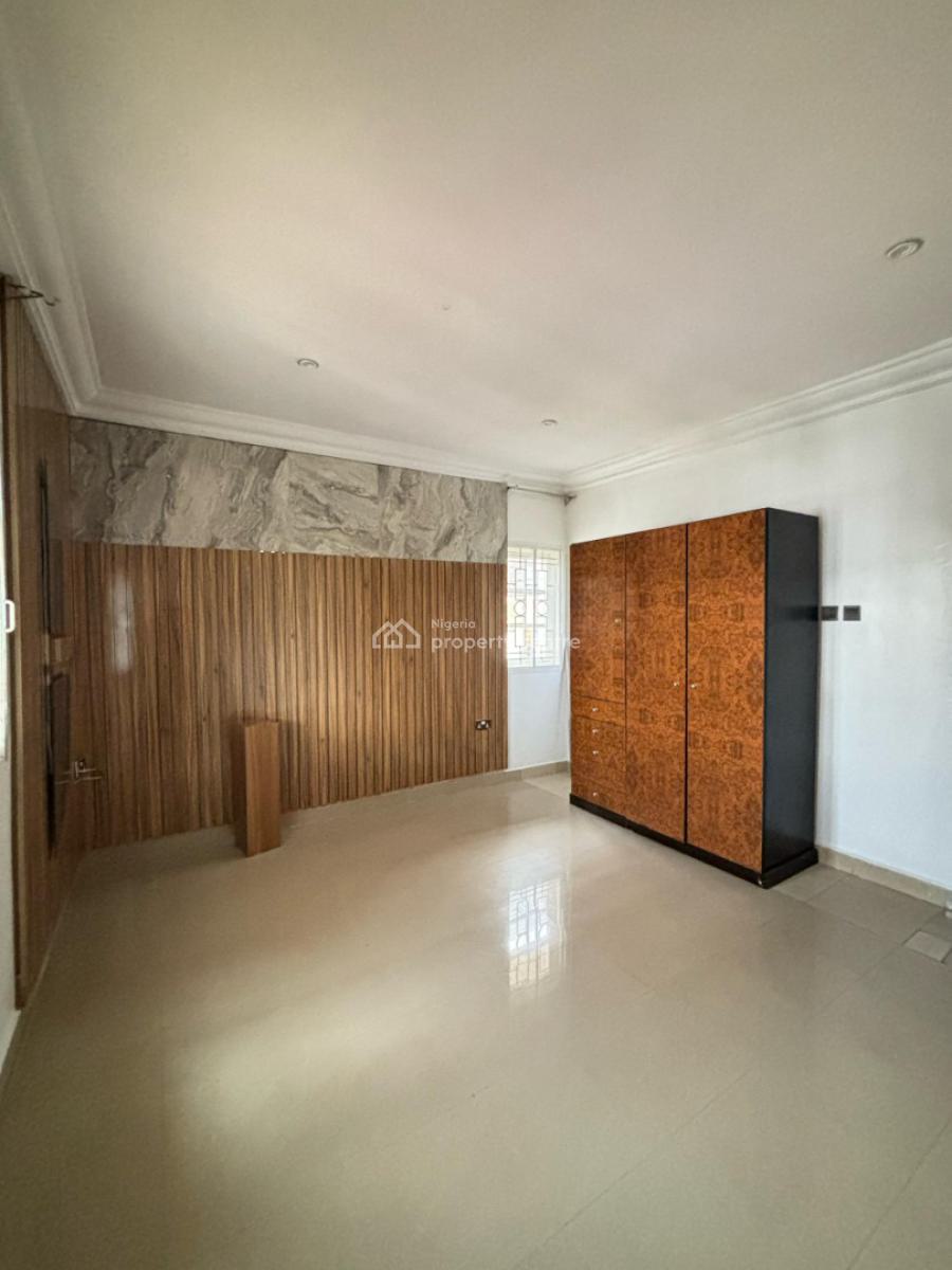 Serviced and Fully Fitted 2 Bedroom Apartment with Balcony, Lekki Phase 1, Lekki, Lagos, Flat / Apartment for Rent