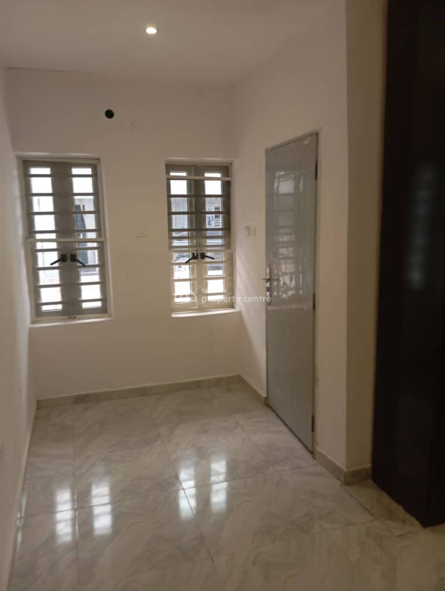 Standard 2bedroom Apartment, Lbs/ Olokonla, Sangotedo, Ajah, Lagos, Flat / Apartment for Rent