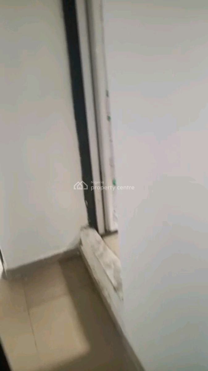 Spacious and Newly Renovated 3 Bedroom Flat Ground Flat, Ebute Metta West, Yaba, Lagos, Flat / Apartment for Rent