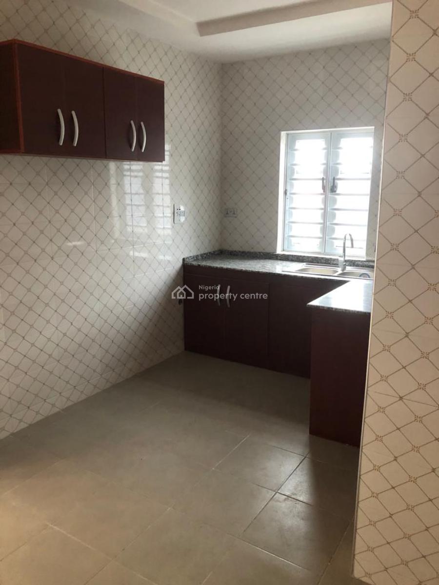 a Shared Apartment, Alasia, Ajah, Lagos, Flat / Apartment for Rent