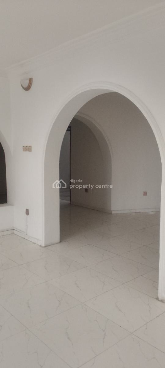 a Luxurious 3 Bedroom Apartment, New Road Chevron, Lekki, Lagos, Flat / Apartment for Rent