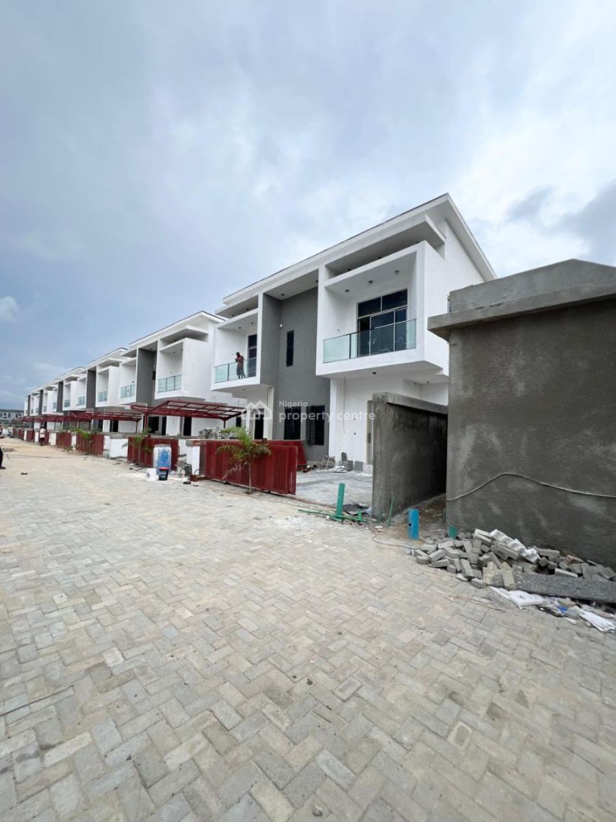Luxury 4 Bedrooms Semi-detached Duplex, 2nd Tollgate, Lekki, Lagos, Semi-detached Duplex for Sale
