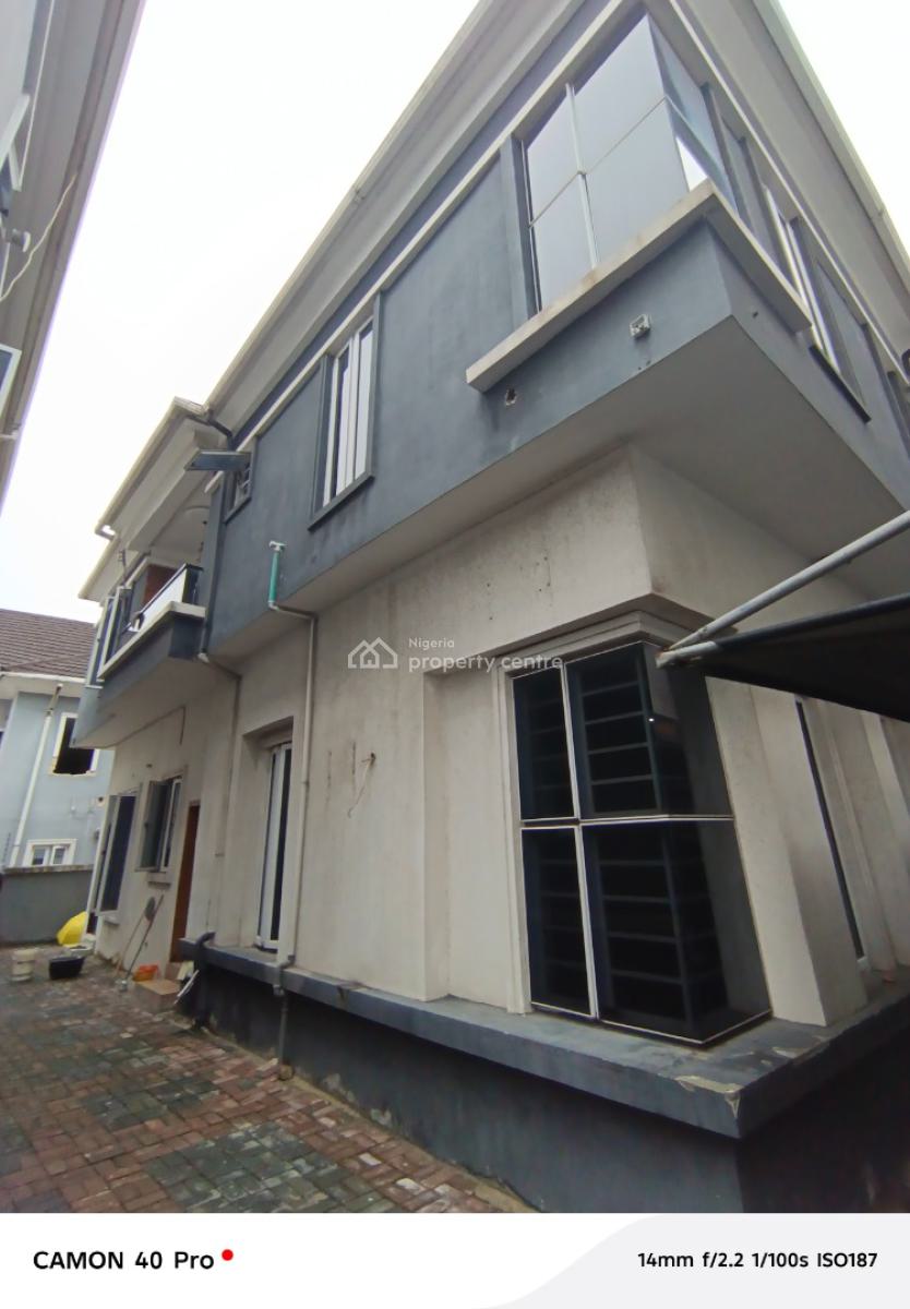 Big Studio Apartment, Off Agungi Rd By Domino Pizza, Agungi, Lekki, Lagos, Self Contain (single Rooms) for Rent