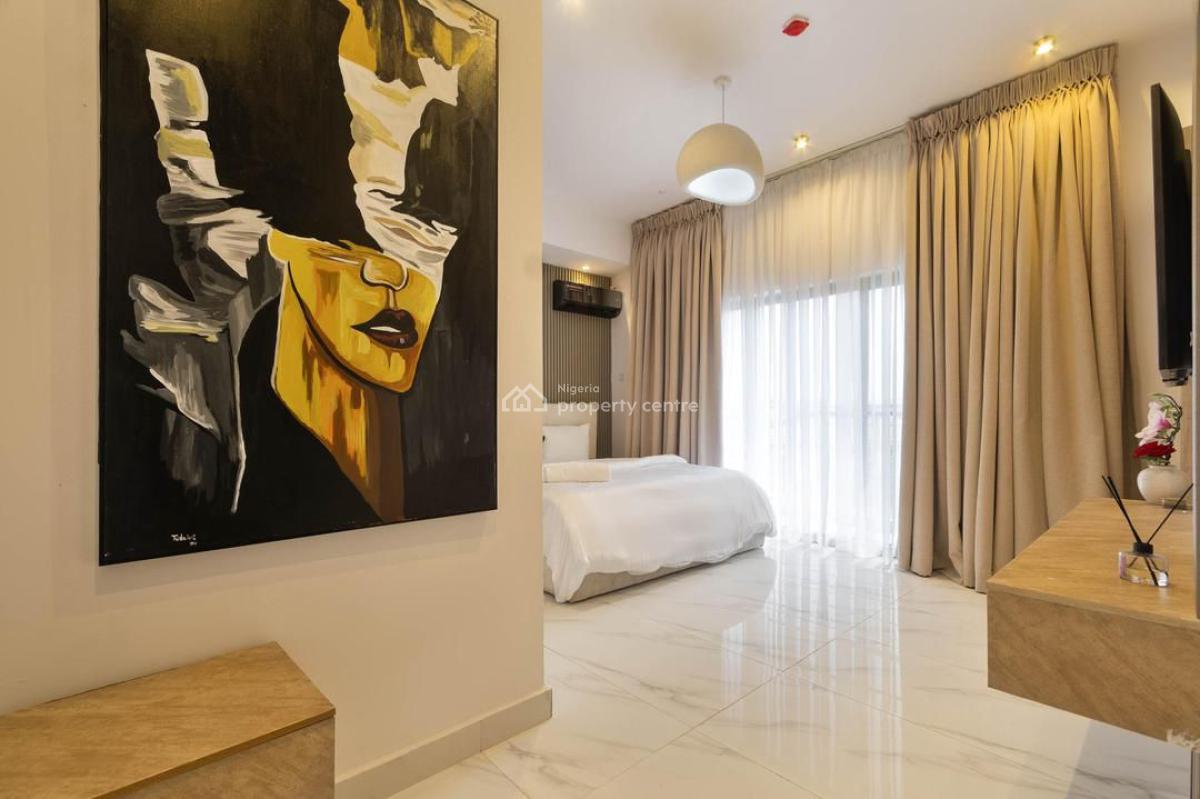 Cozy and Cute  2 Bedroom Apartment, Off Admiralty Way, Lekki Phase 1, Lekki, Lagos, Flat / Apartment Short Let
