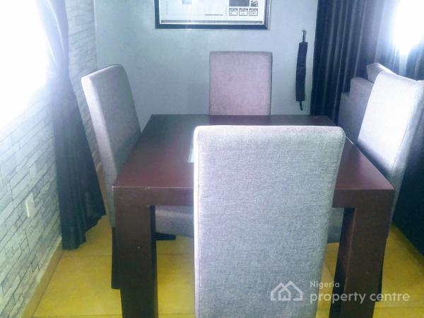 Exquisite and  Well Furnished 1 Bedroom Apartment, Lekki Phase 1, Lekki, Lagos, Mini Flat (room and Parlour) Short Let