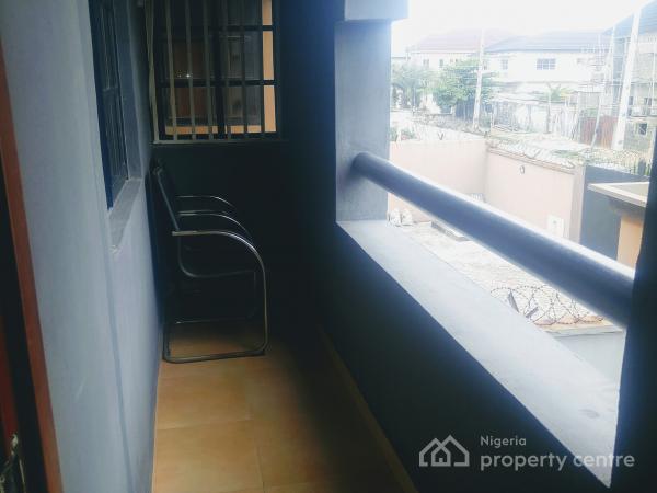 Exquisite and  Well Furnished 1 Bedroom Apartment, Lekki Phase 1, Lekki, Lagos, Mini Flat (room and Parlour) Short Let