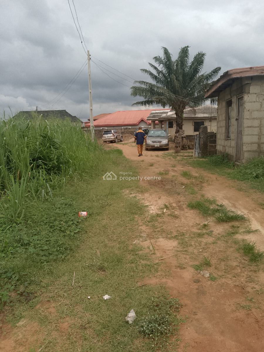 Fenced 700 Square Metres Land, Magboro, Ogun, Residential Land for Sale