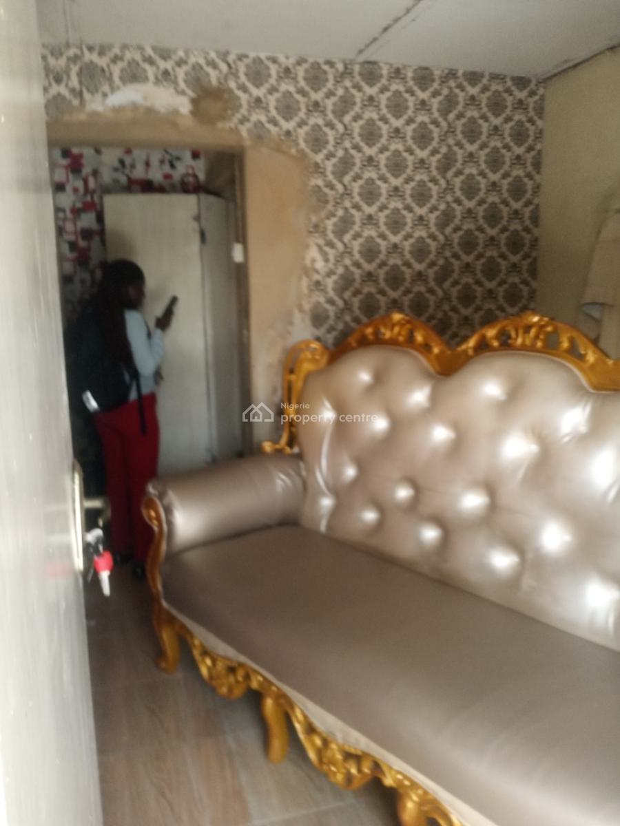 Room Self, Ogunlana Drive, Surulere, Lagos, Self Contain (single Rooms) for Rent