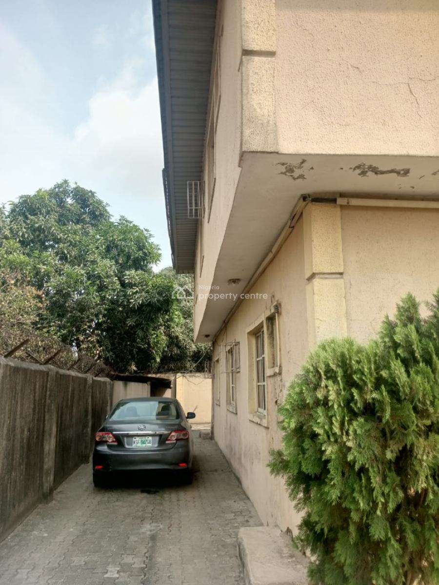 4 Units of 3 Bedroom Flat Sitting on 835sqm, Kingdom Hall Abijo, Sangotedo, Ajah, Lagos, House for Sale