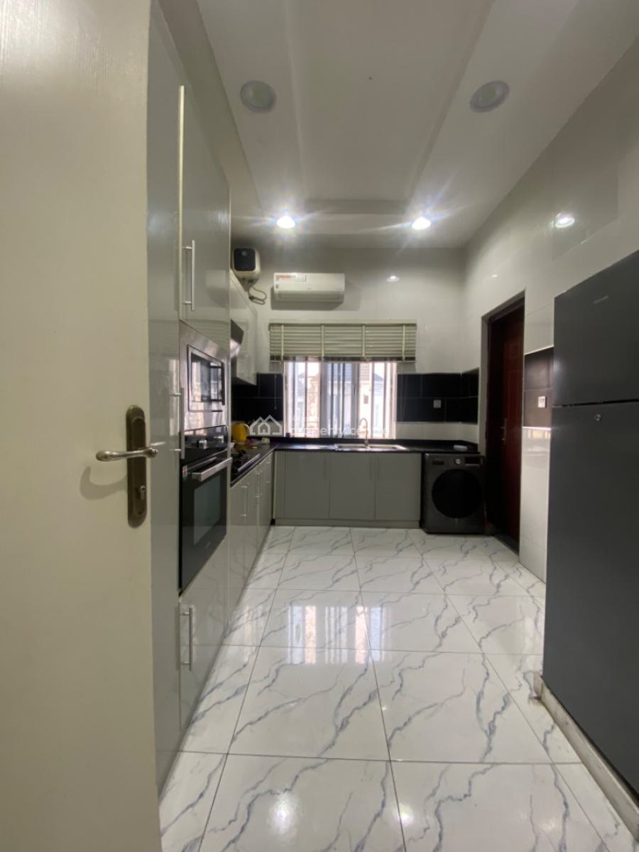 Fully Furnished Specious 3 Bedroom Flat, Ademola Eletu Way, Osapa, Lekki, Lagos, Flat / Apartment for Sale