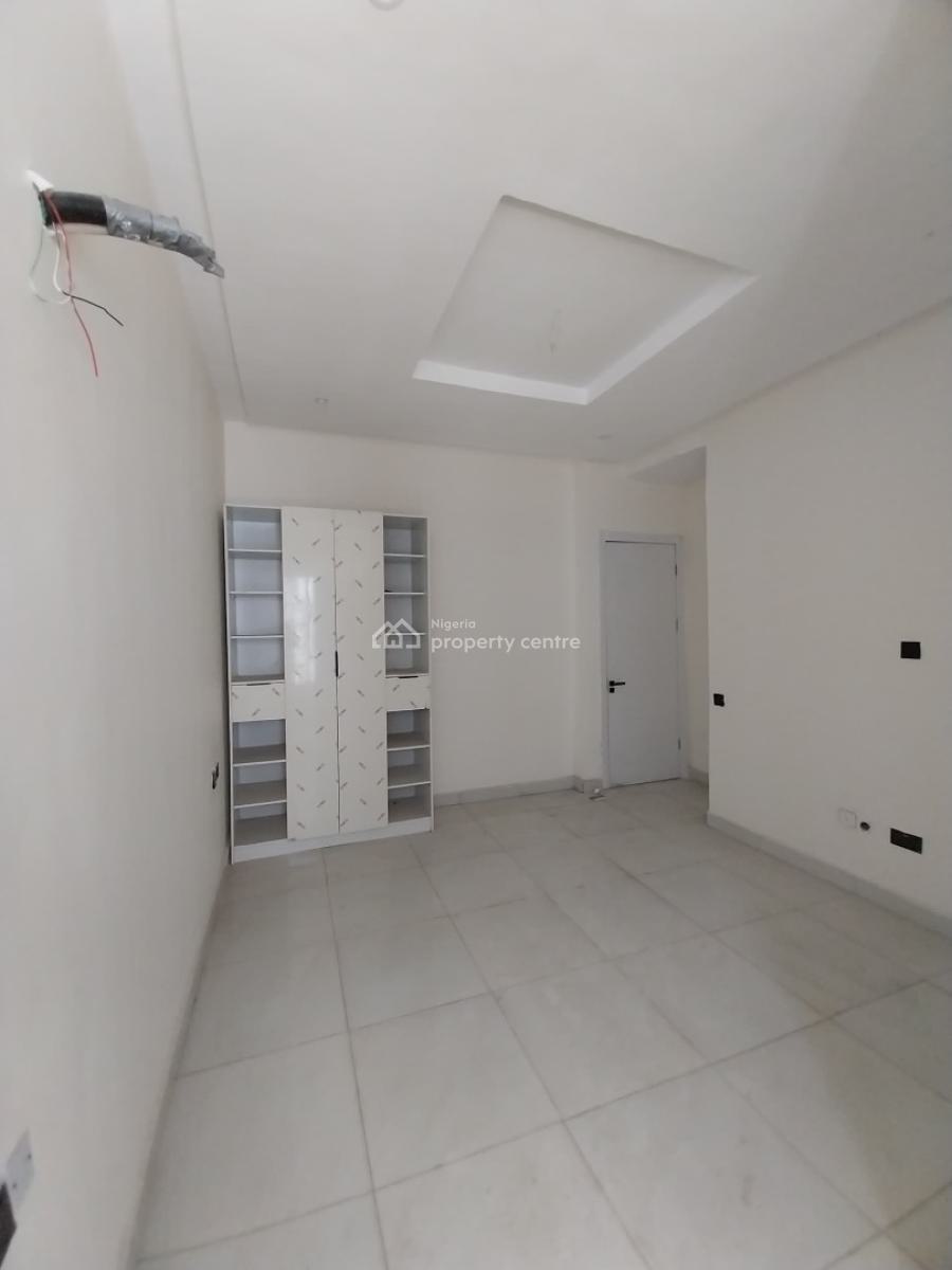 Newly Built Four (4) Bedroom Terrace House Without Bq, Pinnock Road, Lekki, Lagos, Terraced Duplex for Sale