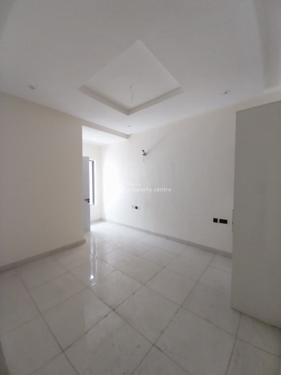 Newly Built Four (4) Bedroom Terrace House Without Bq, Pinnock Road, Lekki, Lagos, Terraced Duplex for Sale