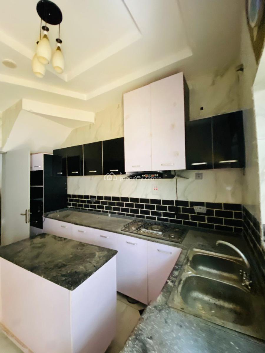Spacious Luxury 4 Bedrooms Semi Detached Duplex, Orchid Road, Lekki, Lagos, Semi-detached Duplex for Rent