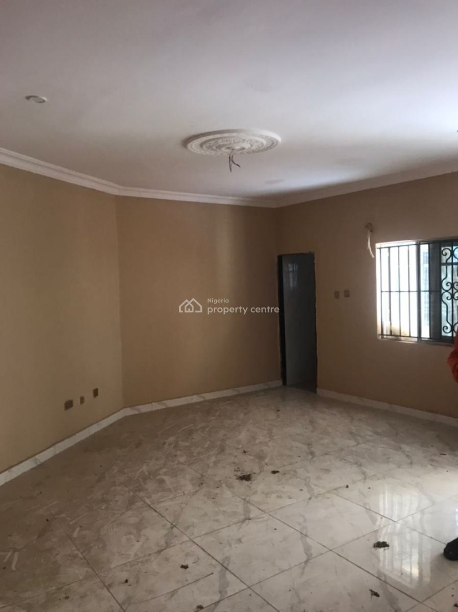 New and Spacious All En-suite 2 Bedrooms Apartment, Ogunfayo Road, Oribanwa, Ibeju Lekki, Lagos, Flat / Apartment for Rent