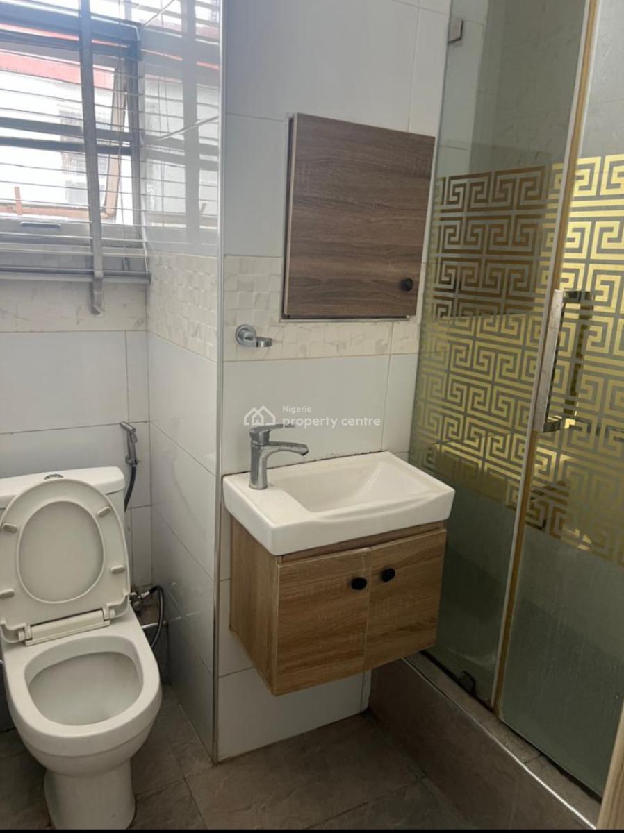 Beautiful Finished 4 Bedroom Flat + Amenities, Inside 1004 Estate, Victoria Island (vi), Lagos, Flat / Apartment for Sale