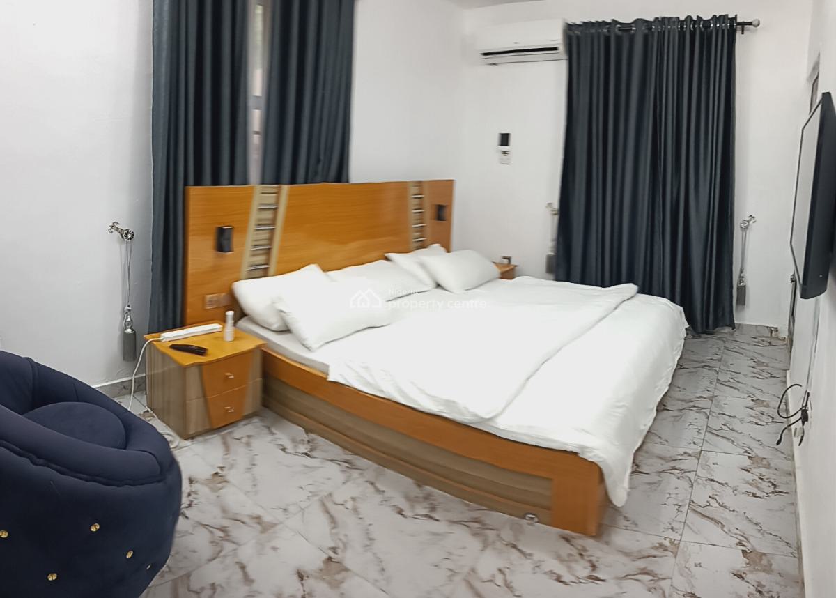 Luxury 3 Bedroom Apartment, Awuse Estate, Opebi, Ikeja, Lagos, Flat / Apartment Short Let
