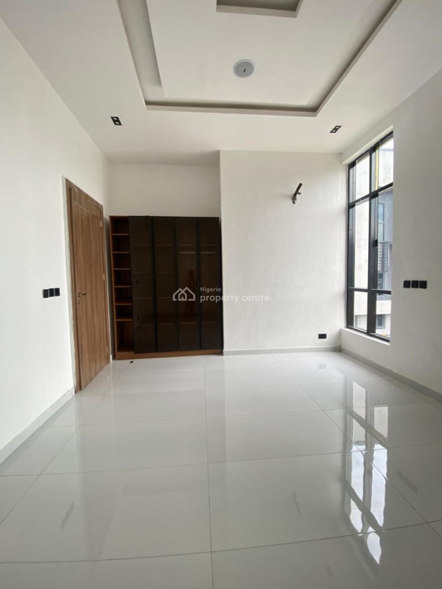 5 Bedroom Fully Detached Duplex with Bq and Swimming, Second Toll Gate, Ikota, Lekki, Lagos, Detached Duplex for Sale