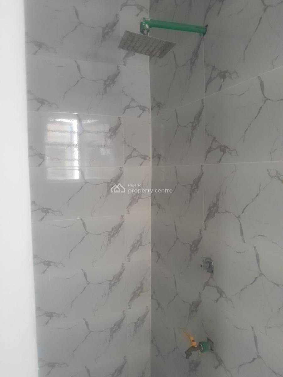Fully Serviced Standard Bq En-suite with Toilet in a Secured Estate, Osapa, Lekki, Lagos, Self Contain (single Rooms) for Rent