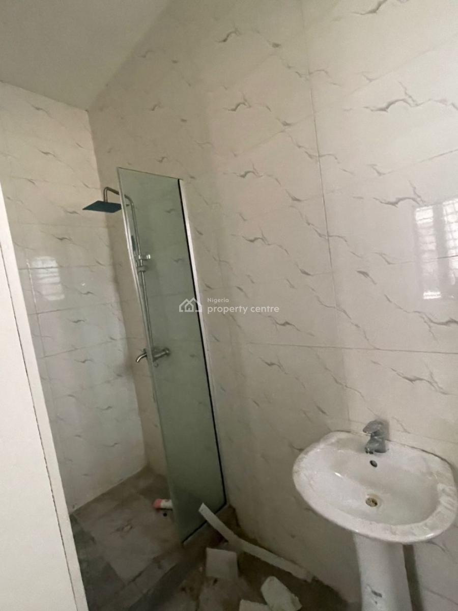 Spacious Clean 4 Bedroom Semi Detached Duplex with Bq, Dpaky District Estate, Orchid Road, Eleganza Bustop, Lekki, Lagos, Semi-detached Duplex for Rent