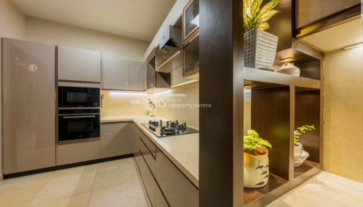 3 Bedroom Flat with Bq, Elevator, Central Lekki Estate, Lekki Phase 1, Lekki, Lagos, Flat / Apartment for Sale