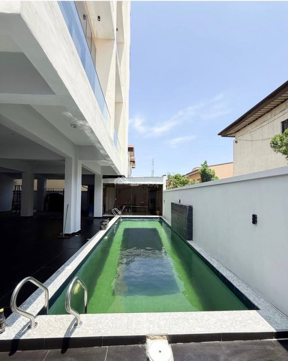 3 Bedrooms Apartment, Lekki Phase 1, Lekki, Lagos, Flat / Apartment for Sale