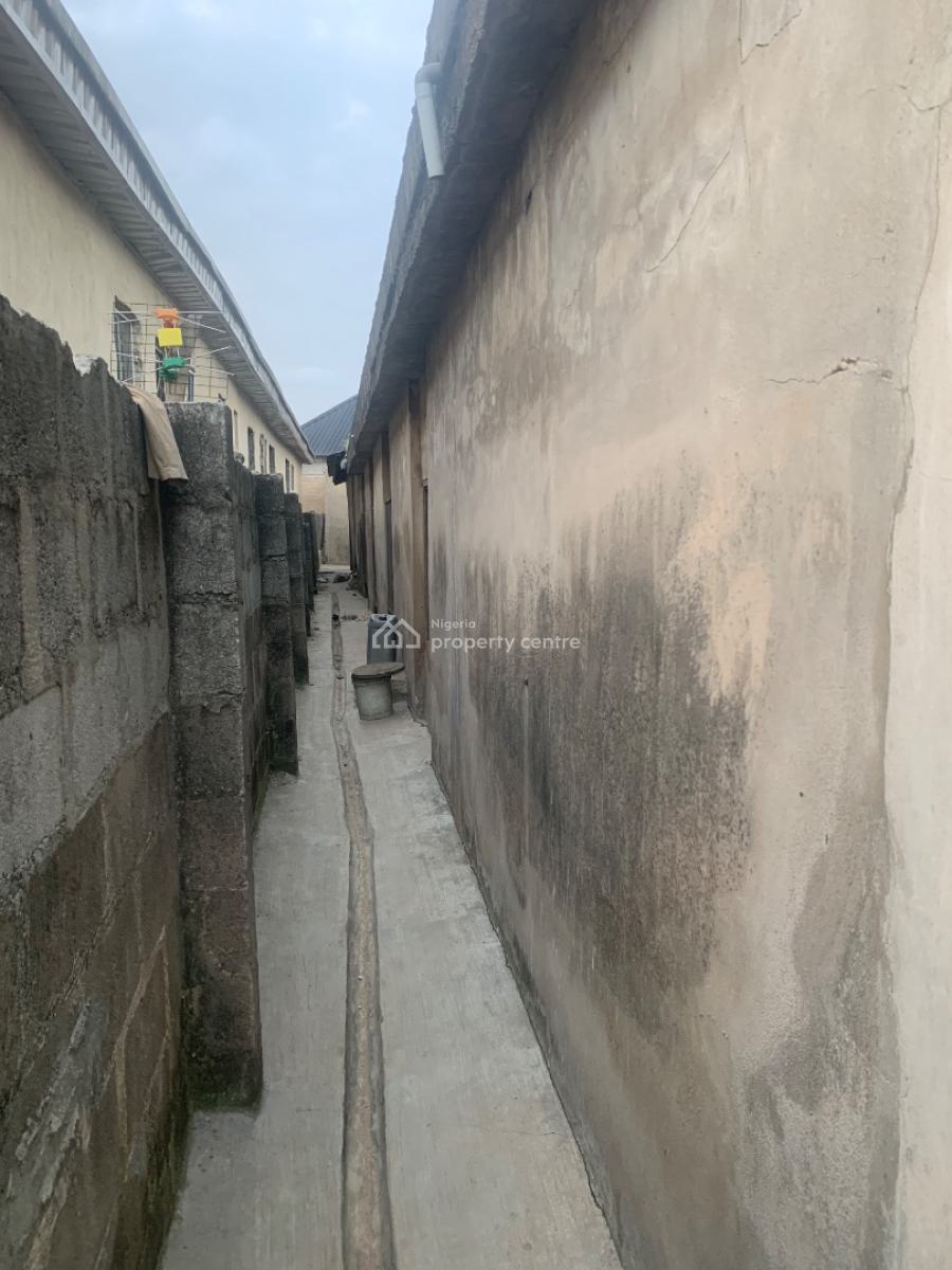 a Redevelop Decking House, Ogedegben Street, Alapere, Ketu, Lagos, Detached Bungalow for Sale
