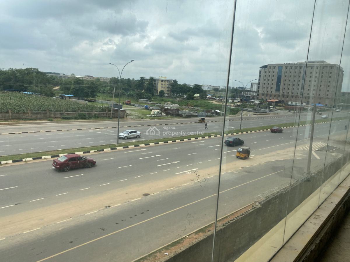 Commercial  Complex, Living Faith Express Road, Jahi, Abuja, Plaza / Complex / Mall for Rent