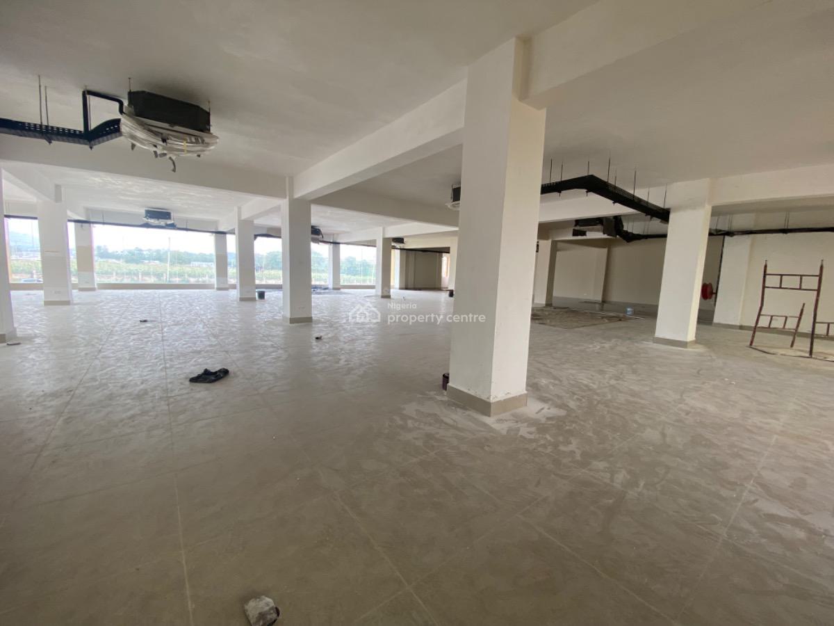 Commercial  Complex, Living Faith Express Road, Jahi, Abuja, Plaza / Complex / Mall for Rent