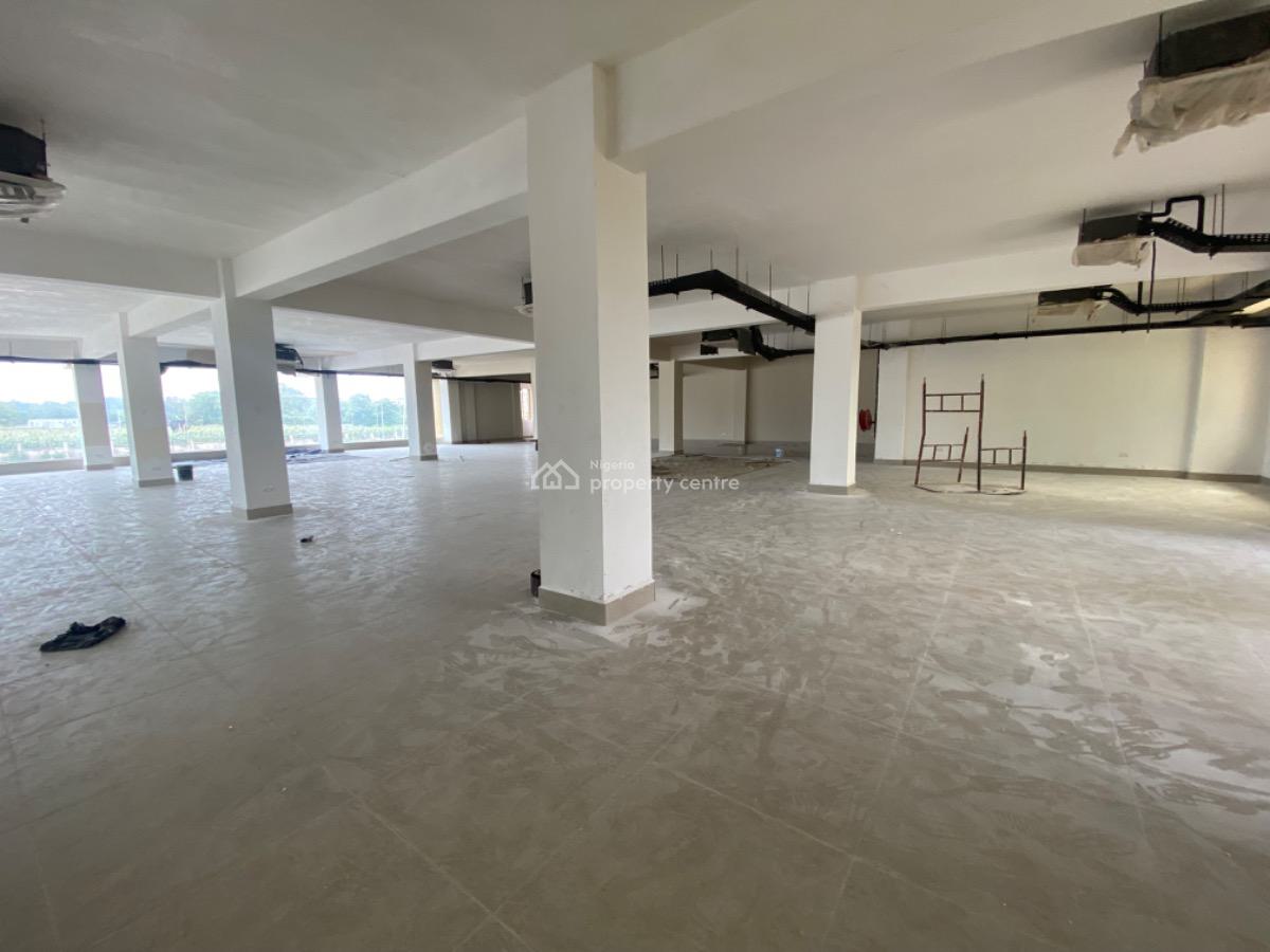 Commercial  Complex, Living Faith Express Road, Jahi, Abuja, Plaza / Complex / Mall for Rent