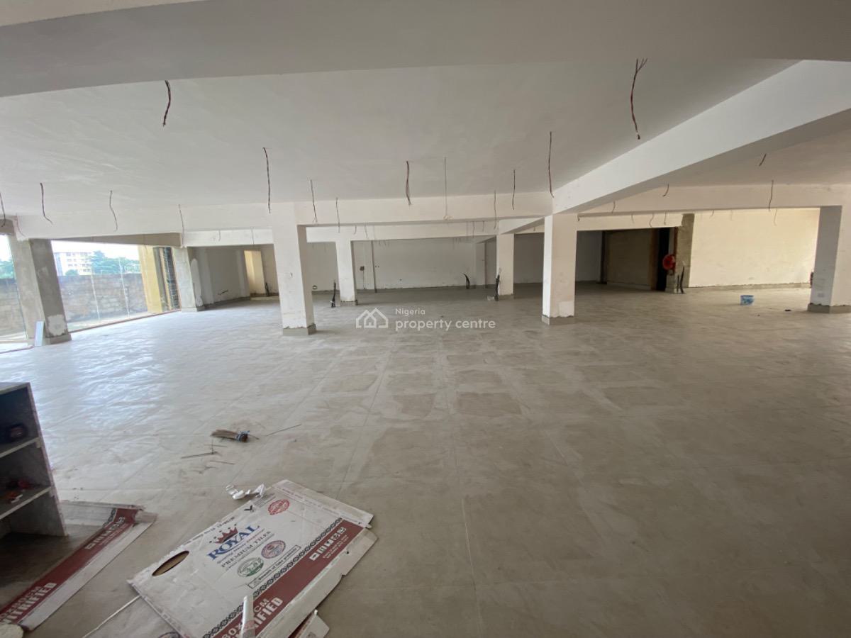 Commercial  Complex, Living Faith Express Road, Jahi, Abuja, Plaza / Complex / Mall for Rent