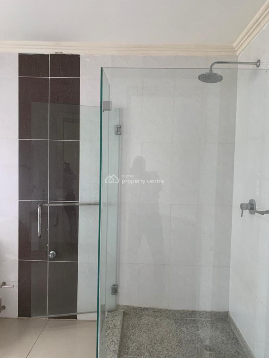 Estate Consist of 25-units of Luxury Flats, Banana Island, Ikoyi, Lagos, Block of Flats for Sale