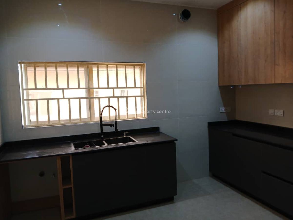 Tastefully Finished 4 Bedroom Semi-detached Duplex with Bq, Jabi, Abuja, Semi-detached Duplex for Rent