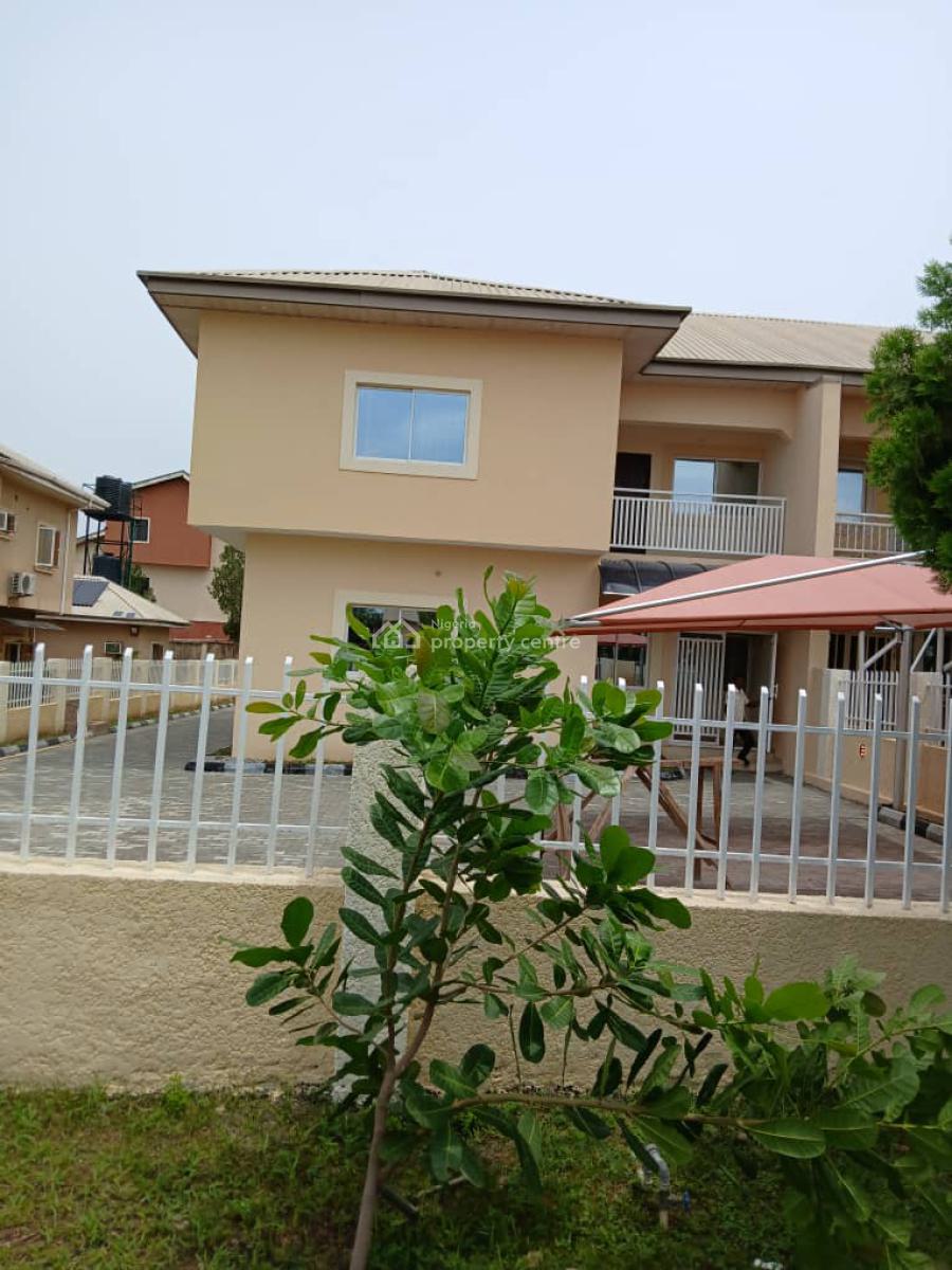 Tastefully Finished 4 Bedroom Semi-detached Duplex with Bq, Jabi, Abuja, Semi-detached Duplex for Rent