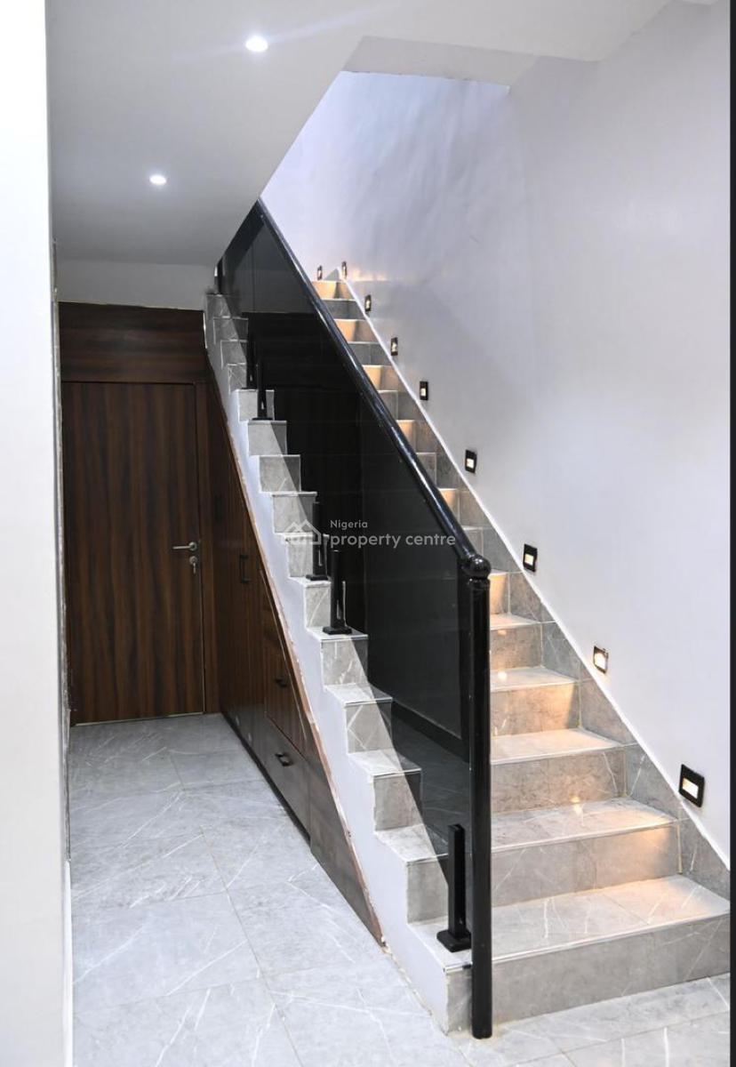 Luxury 4 Bedroom Duplex Apartment, Agbaoku Estate, Opebi, Ikeja, Lagos, Terraced Duplex Short Let
