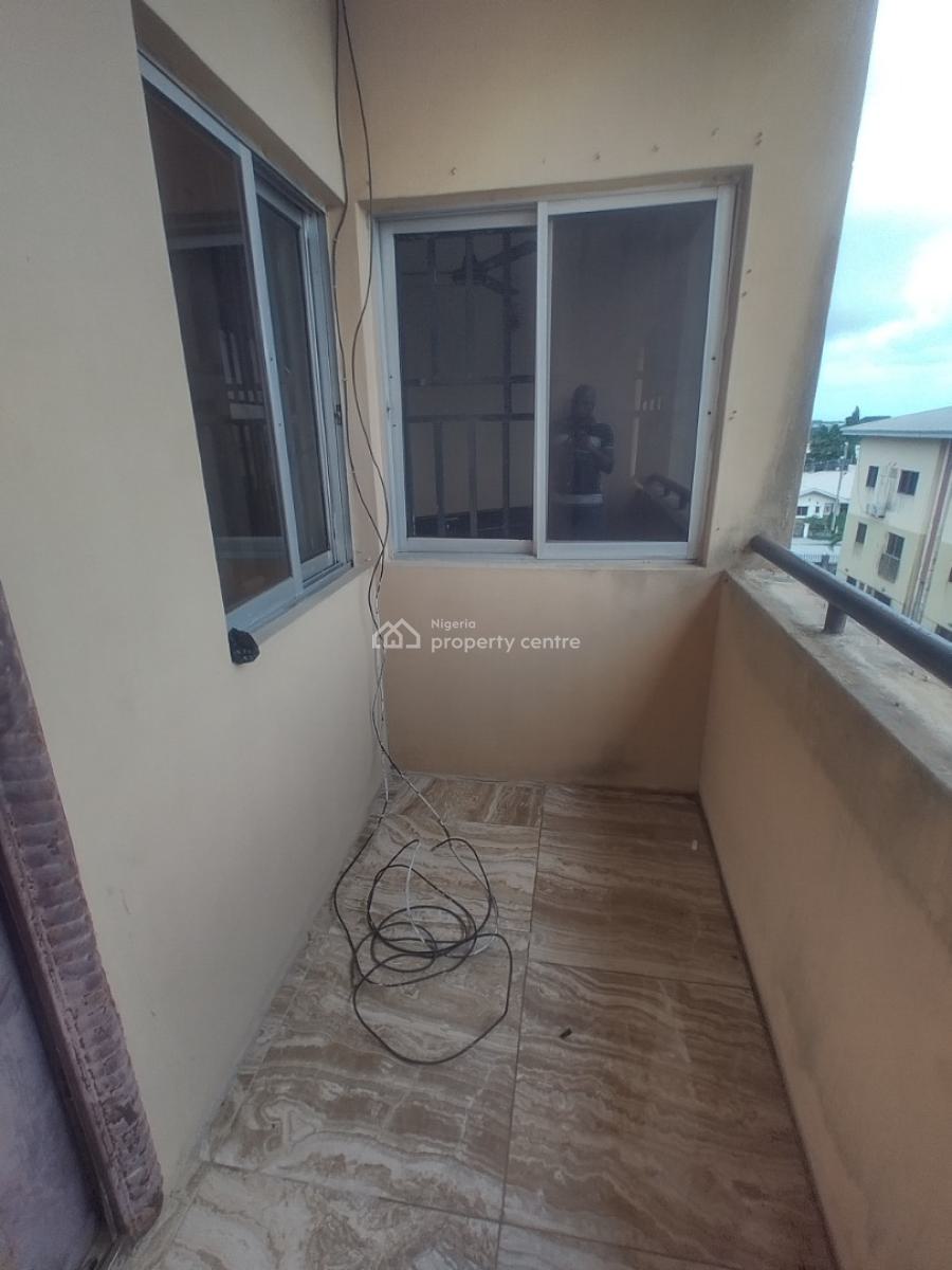 Newly Renovated 3 Bedroom in a Secured Estate, Estate, Abijo, Lekki, Lagos, Flat / Apartment for Rent