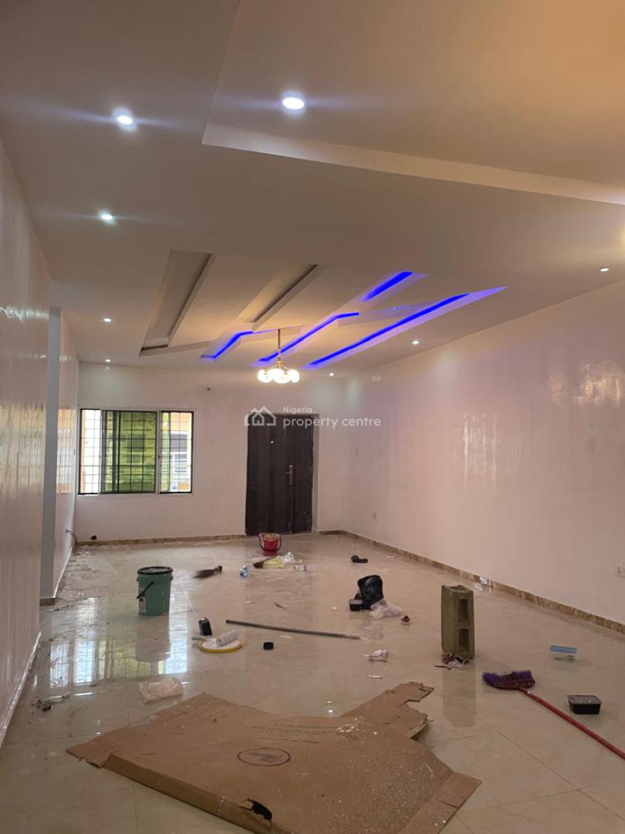 Newly Renovated and Serviced 2 Bedroom Flat, Paradise 3 Estate Chevron Drive Opposite Ebano Supermarket, Lekki, Lagos, Flat / Apartment for Rent