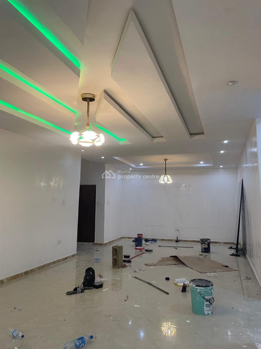 Newly Renovated and Serviced 2 Bedroom Flat, Paradise 3 Estate Chevron Drive Opposite Ebano Supermarket, Lekki, Lagos, Flat / Apartment for Rent